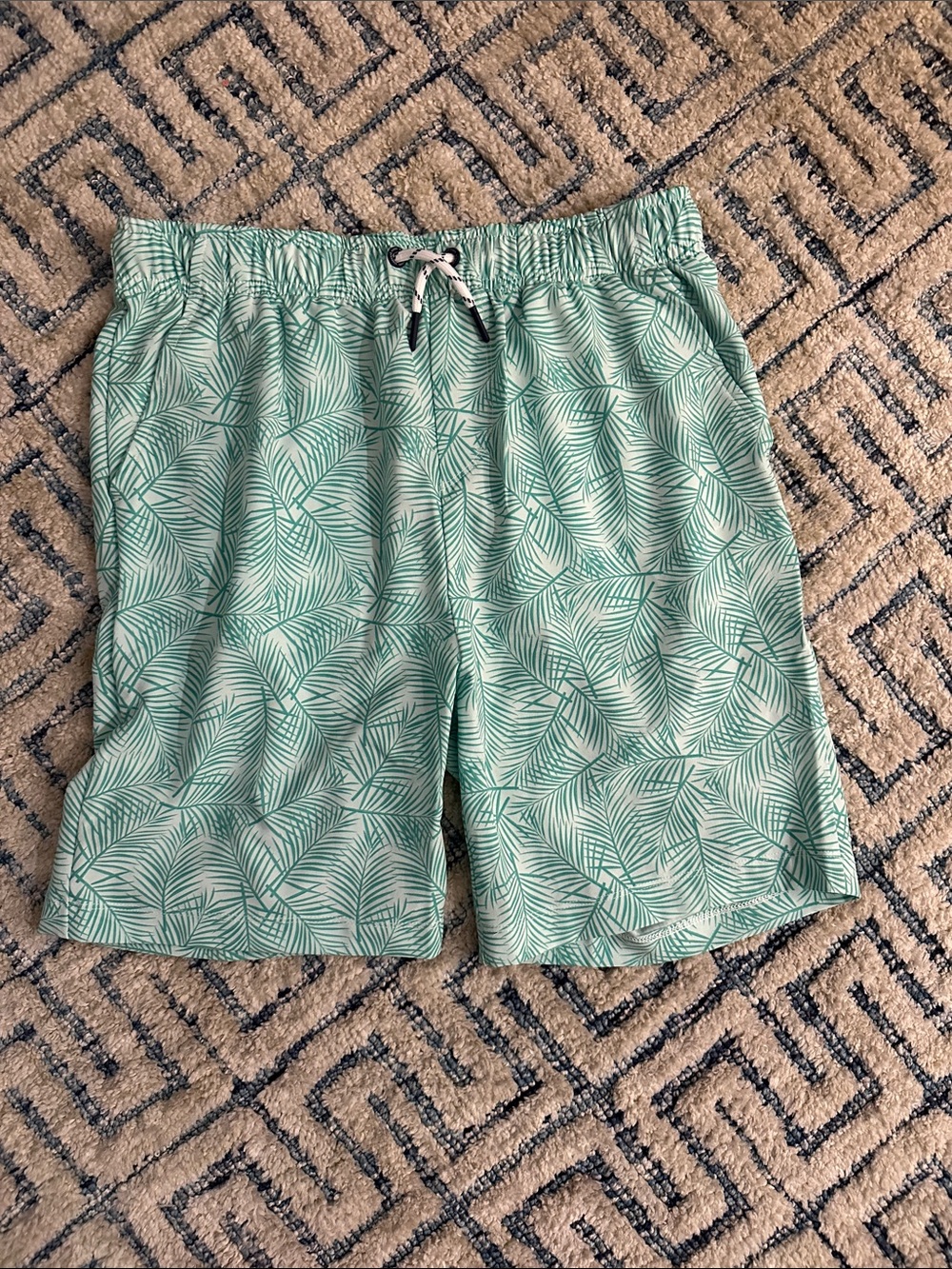 Vineyard Vines Mint Green Palm-Print Swim Trunks KIDS XL